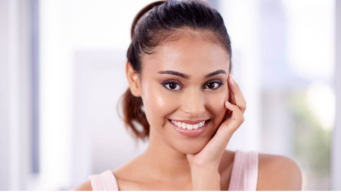 How to Get Glowing Skin for This Festive Season?