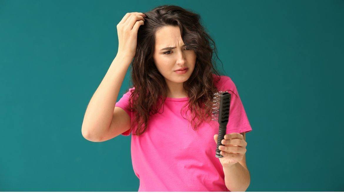 6 Reasons of Sudden Hair Loss: How to Treat It?