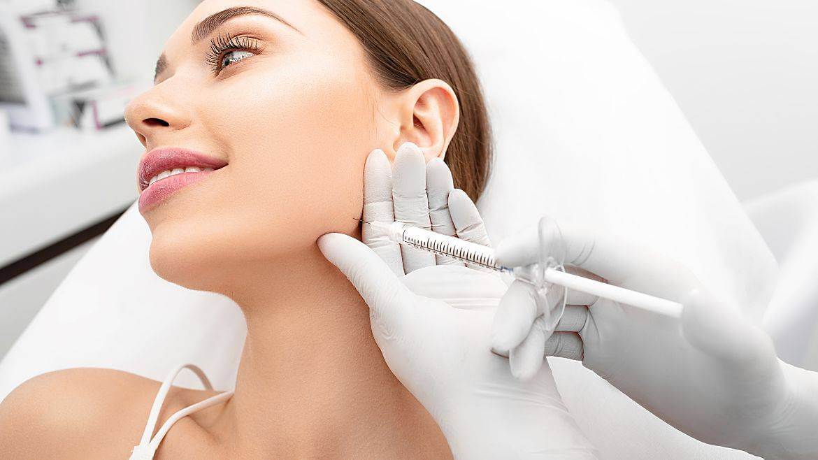 How Can Dermal Fillers Restore Your Face Against Aging?