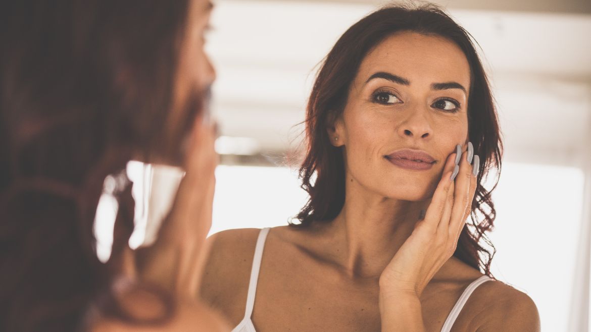 How to Care for Sensitive Skin and Prevent Irritation: Dermat Share Tips